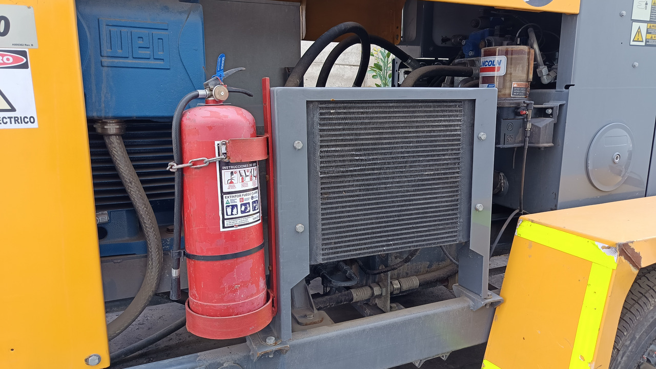 PUTZMEISTER TK40 - Bomba de hormigón: foto 2 PUTZMEISTER TK40 - Bomba de hormigón: foto 2