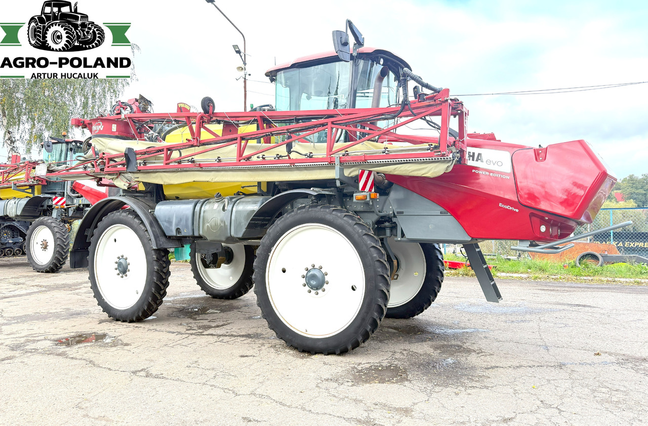 HARDI ALPHA 4100 EVO - 2015 ROK - 1266 h - GPS-AUTOPILOT - 40 km/h - H-130 CM - Pulverizador autopropulsado: foto 2 HARDI ALPHA 4100 EVO - 2015 ROK - 1266 h - GPS-AUTOPILOT - 40 km/h - H-130 CM - Pulverizador autopropulsado: foto 2