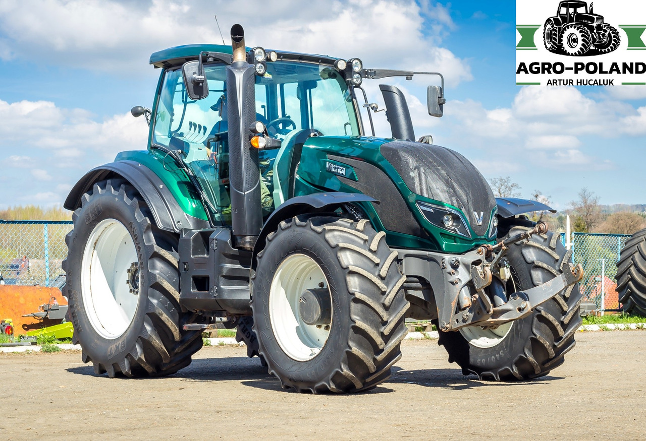 VALTRA T214 - 2016 ROK - 4950 h - Tractor: foto 1 VALTRA T214 - 2016 ROK - 4950 h - Tractor: foto 1