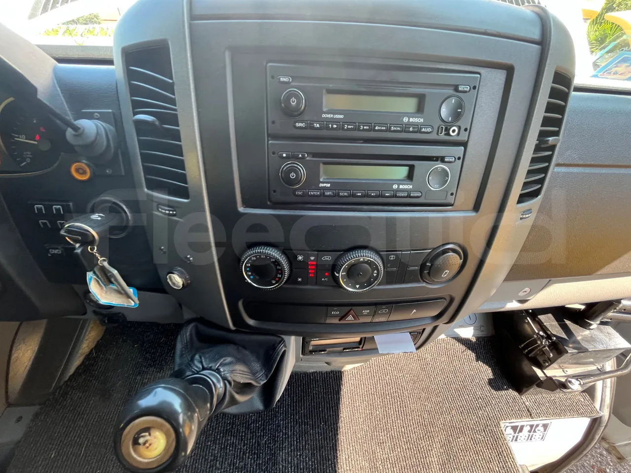 Mercedes-Benz MB906 - Autobús suburbano: foto 3 Mercedes-Benz MB906 - Autobús suburbano: foto 3