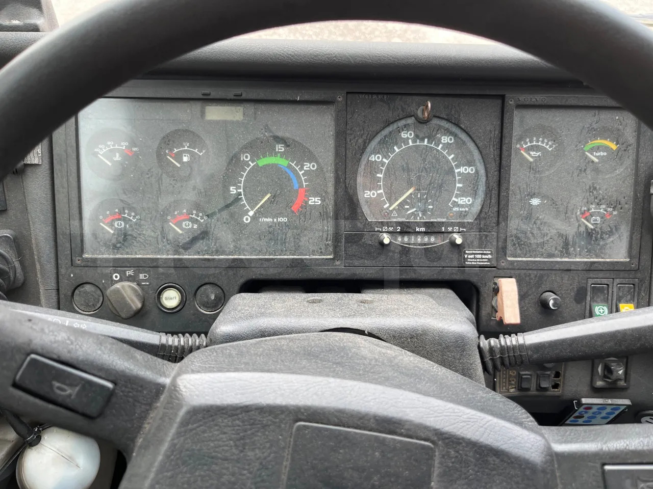 Volvo B12 - Autocar: foto 3 Volvo B12 - Autocar: foto 3