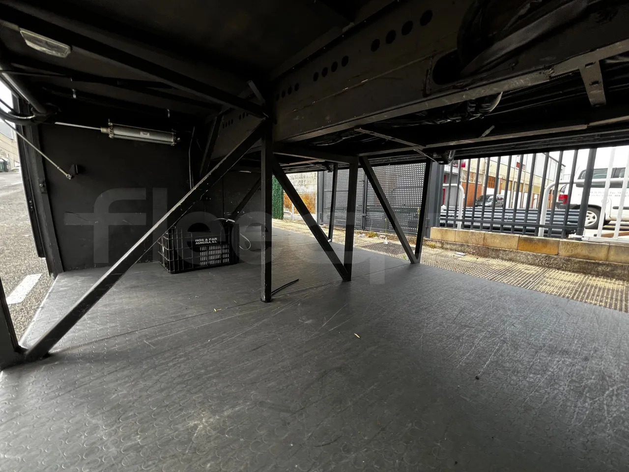 Autocar Volvo B12B: foto 8