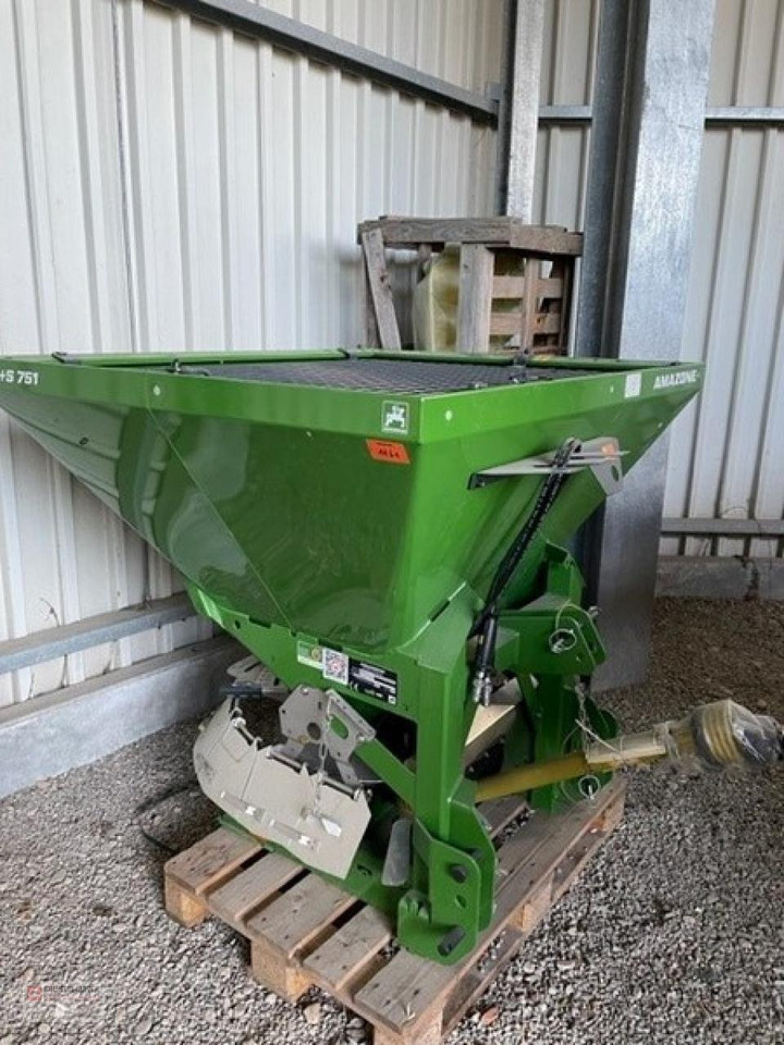Amazone E+S 751 - GRÜN- WINTERDIENST - Esparcidor de sal: foto 1 Amazone E+S 751 - GRÜN- WINTERDIENST - Esparcidor de sal: foto 1