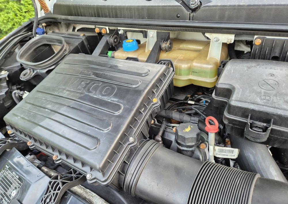 Furgoneta basculante Iveco 35C15 3.0: foto 20 Furgoneta basculante Iveco 35C15 3.0: foto 20