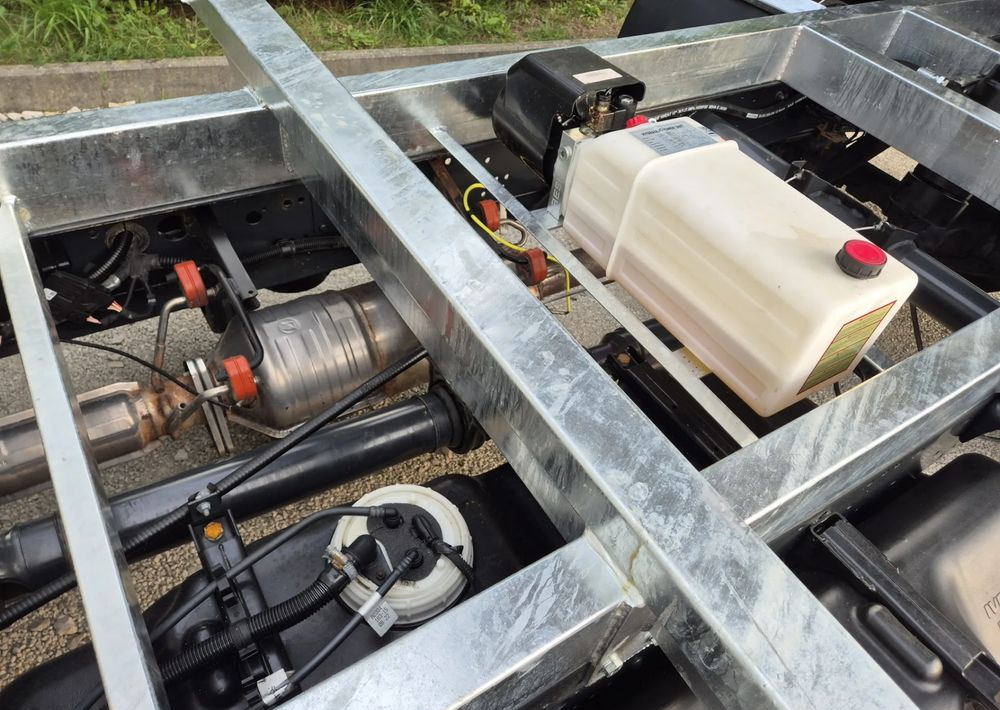 Furgoneta basculante Iveco 35C15 3.0: foto 12 Furgoneta basculante Iveco 35C15 3.0: foto 12