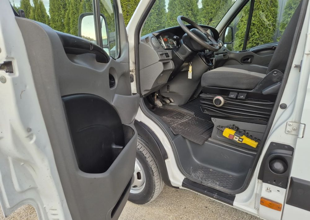 Iveco 50c15 3.0 150KM Brygadówka - Furgoneta basculante: foto 5 Iveco 50c15 3.0 150KM Brygadówka - Furgoneta basculante: foto 5