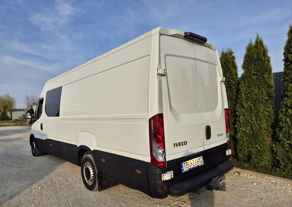 Iveco Iveco 35s18 3.0 180KM Brygadówka manual - Furgoneta combi: foto 3 Iveco Iveco 35s18 3.0 180KM Brygadówka manual - Furgoneta combi: foto 3