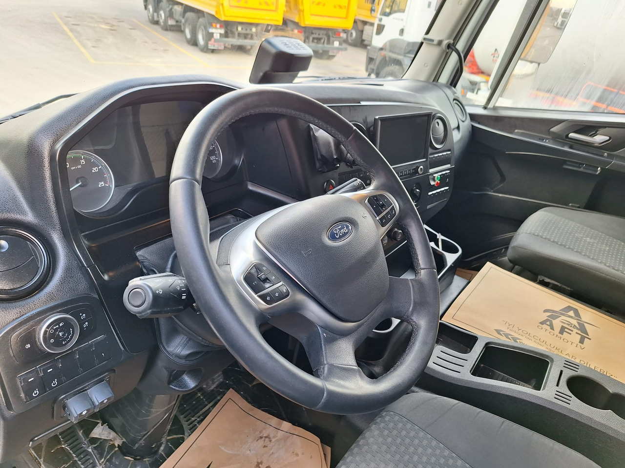 Camión volquete FORD 4445 XD: foto 10