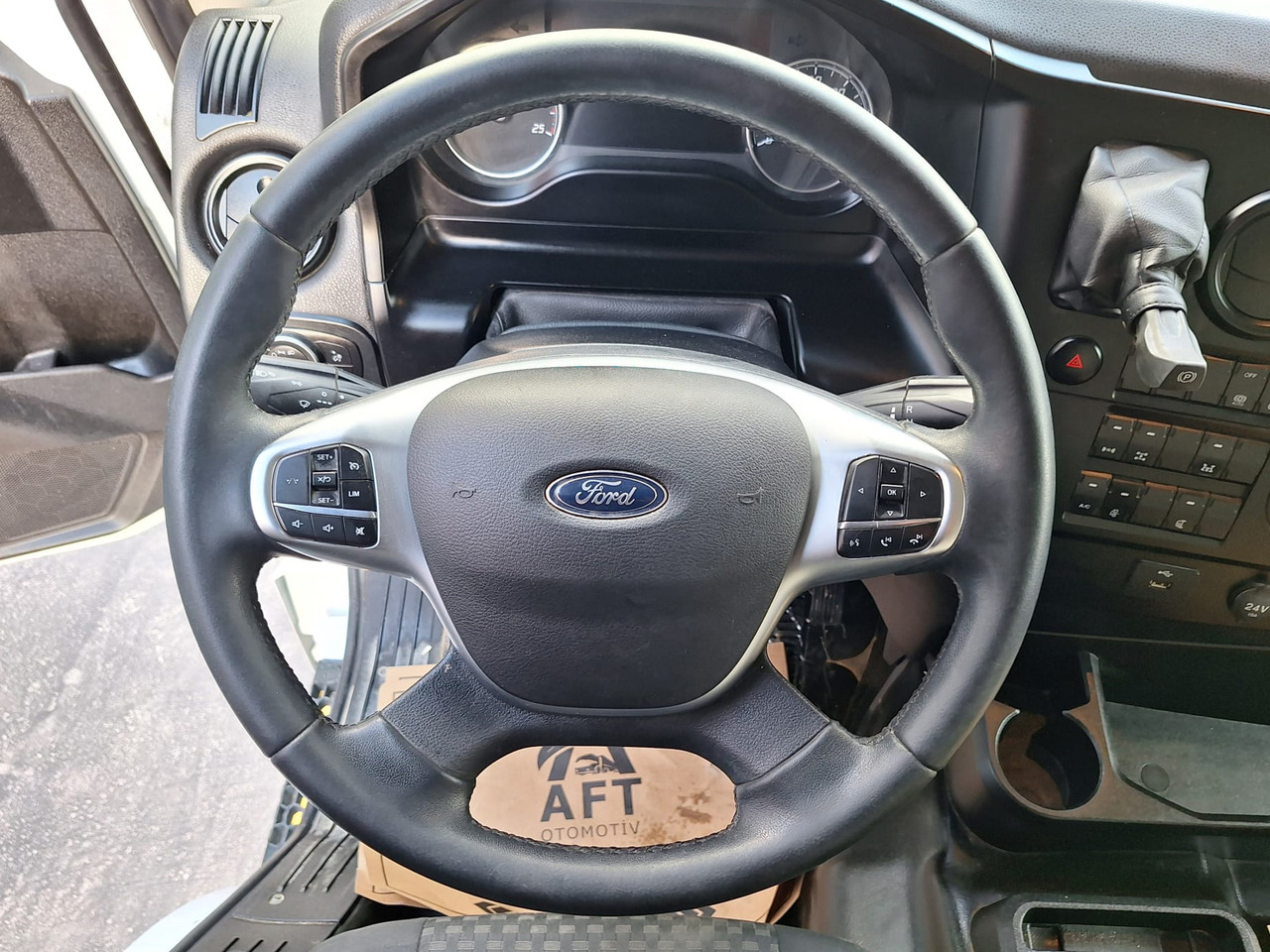 Camión volquete FORD 4445 XD: foto 11