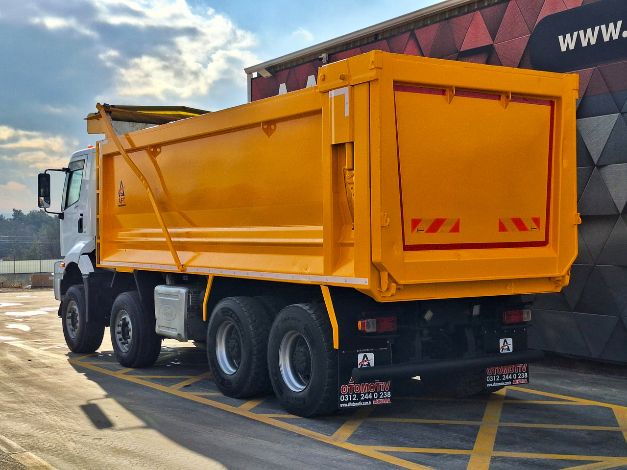 Camión volquete FORD 4445 XD: foto 6