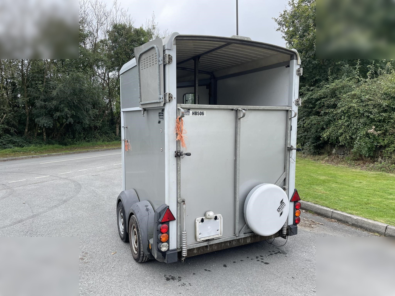 2012 IFOR WILLIAMS HB506 - Remolque para caballos: foto 2 2012 IFOR WILLIAMS HB506 - Remolque para caballos: foto 2