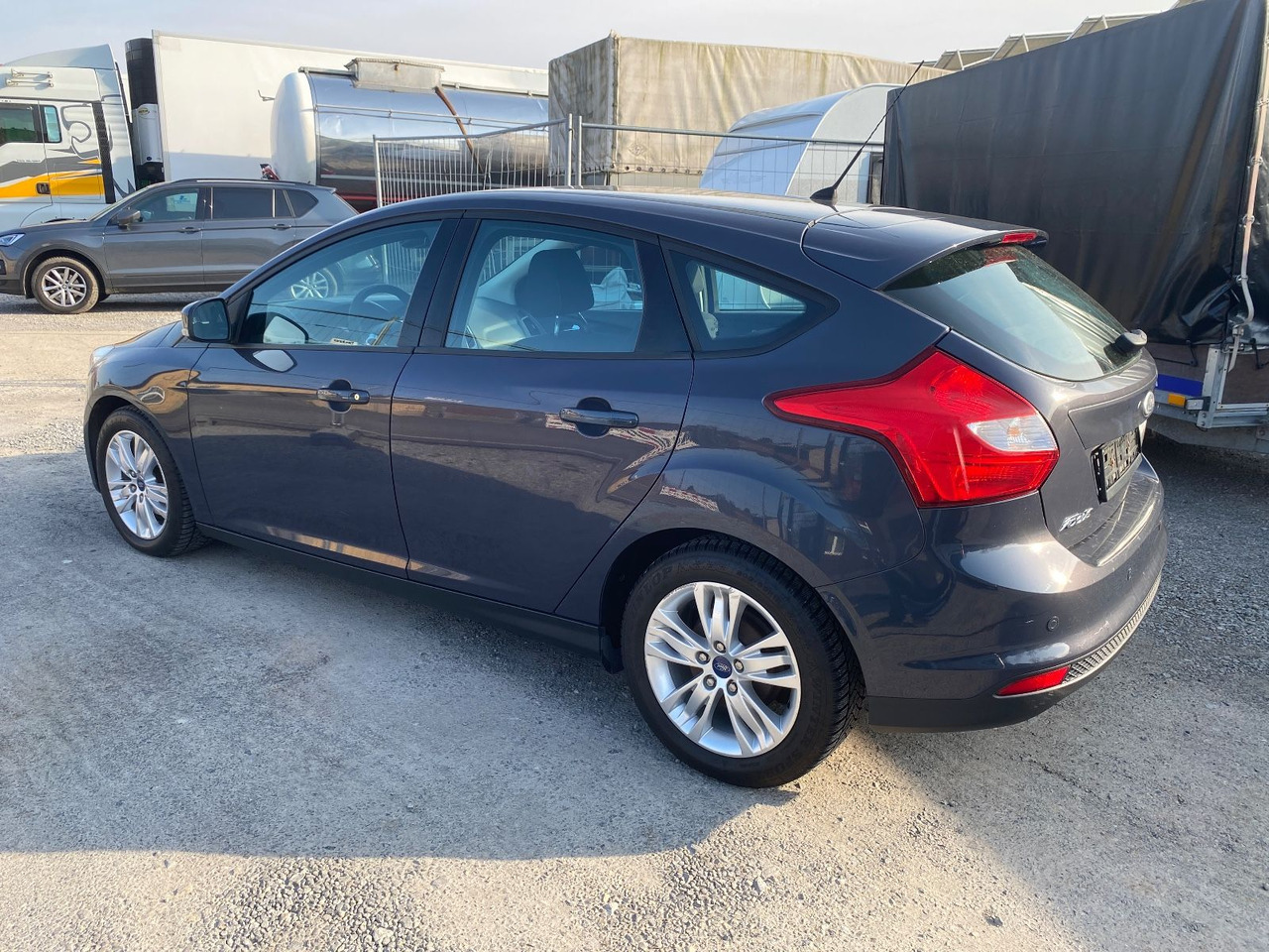 Ford Focus Lim. Trend - Sedan: foto 3 Ford Focus Lim. Trend - Sedan: foto 3