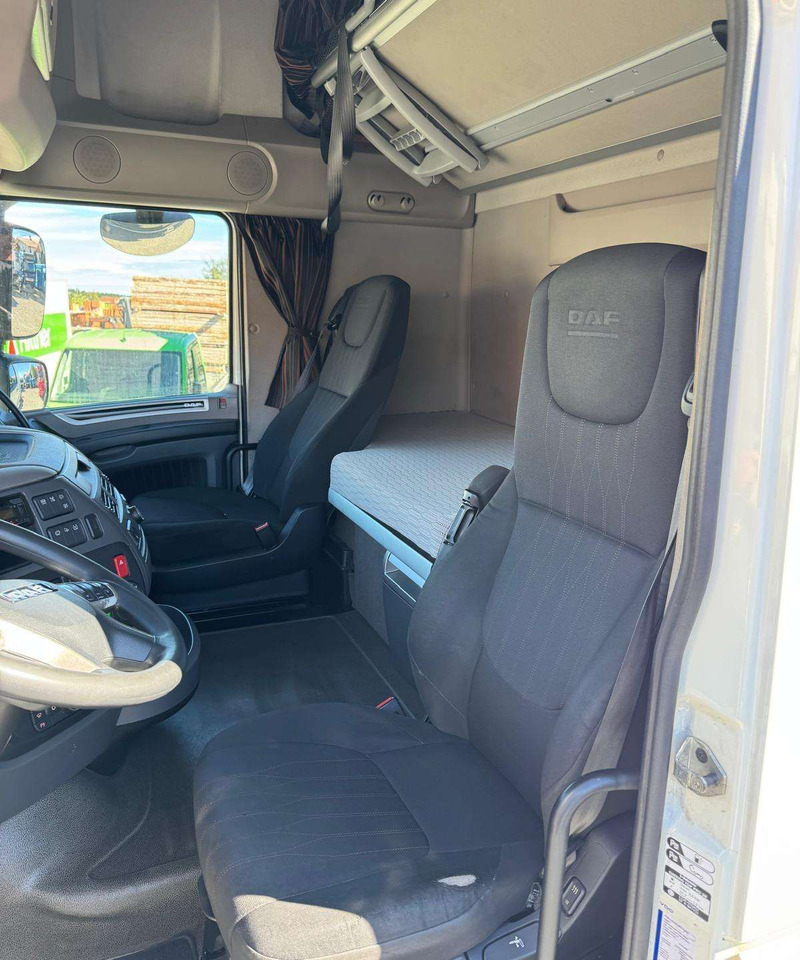 DAF XF480 SSC Retarda - Camión chasis: foto 3 DAF XF480 SSC Retarda - Camión chasis: foto 3
