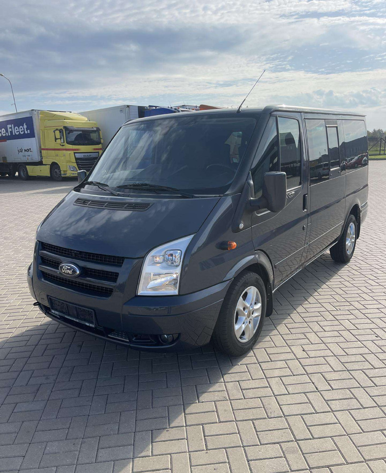 Ford Transit - Minibús, Furgoneta de pasajeros: foto 1 Ford Transit - Minibús, Furgoneta de pasajeros: foto 1