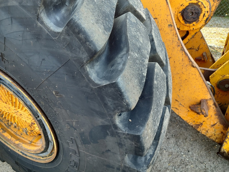 Cargadora de ruedas Hyundai HL35: foto 13