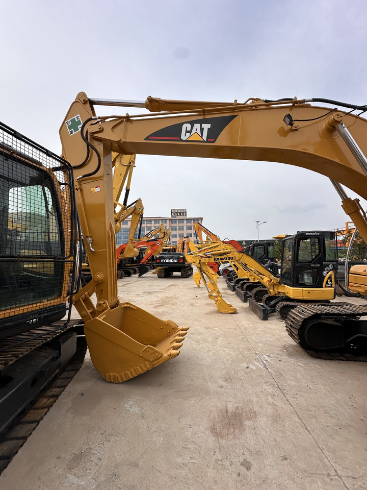 CATERPILLAR 320CL used excavator good condition for sale - Excavadora de cadenas: foto 3 CATERPILLAR 320CL used excavator good condition for sale - Excavadora de cadenas: foto 3
