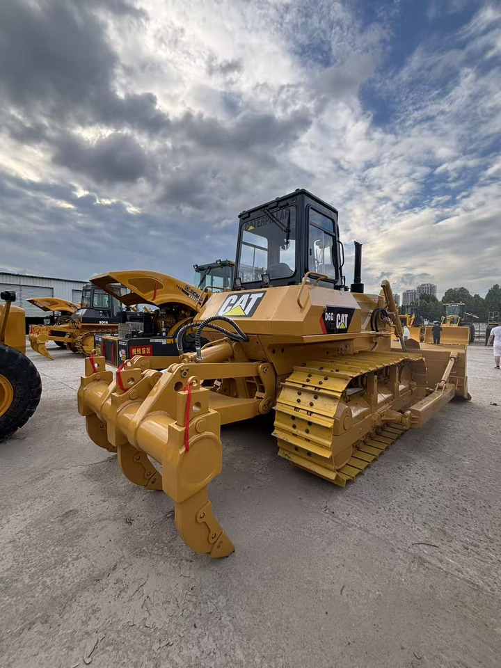 CATERPILLAR D6G bulldozer construction machine - Bulldozer: foto 4 CATERPILLAR D6G bulldozer construction machine - Bulldozer: foto 4