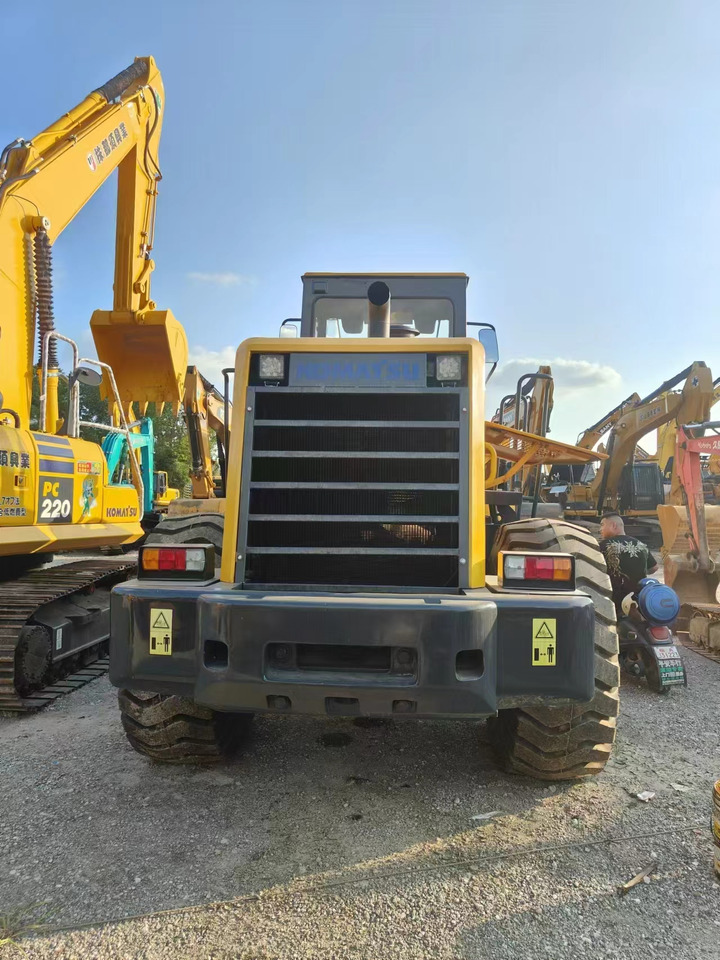 KOMATSU wa380 Low hours, direct supply from the source, lower prices - Cargadora de ruedas: foto 2 KOMATSU wa380 Low hours, direct supply from the source, lower prices - Cargadora de ruedas: foto 2