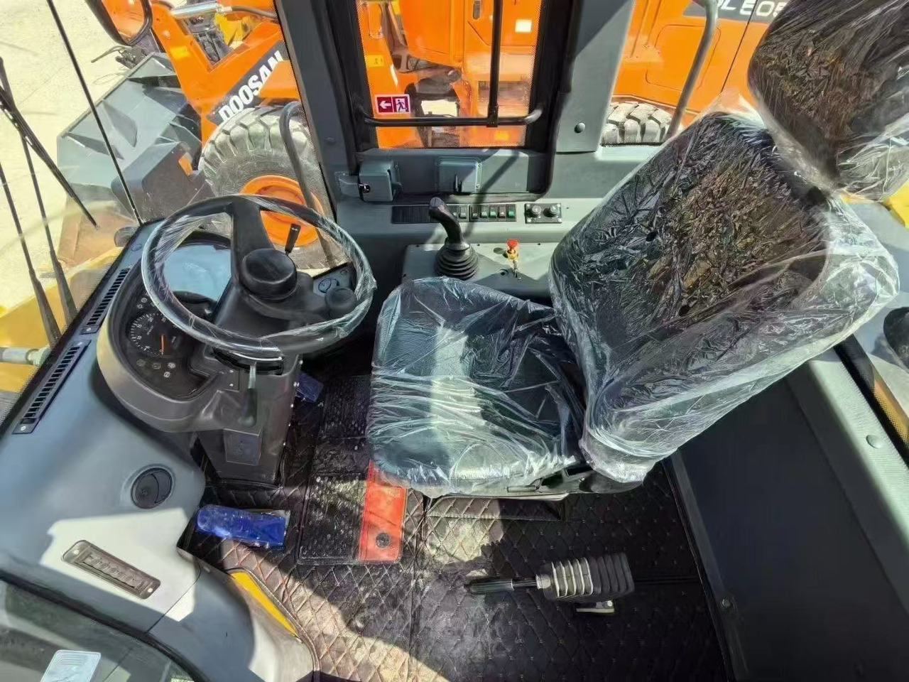 SDLG L958F china brand SDLG loader 5 ton class front loader - Cargadora de ruedas: foto 4 SDLG L958F china brand SDLG loader 5 ton class front loader - Cargadora de ruedas: foto 4