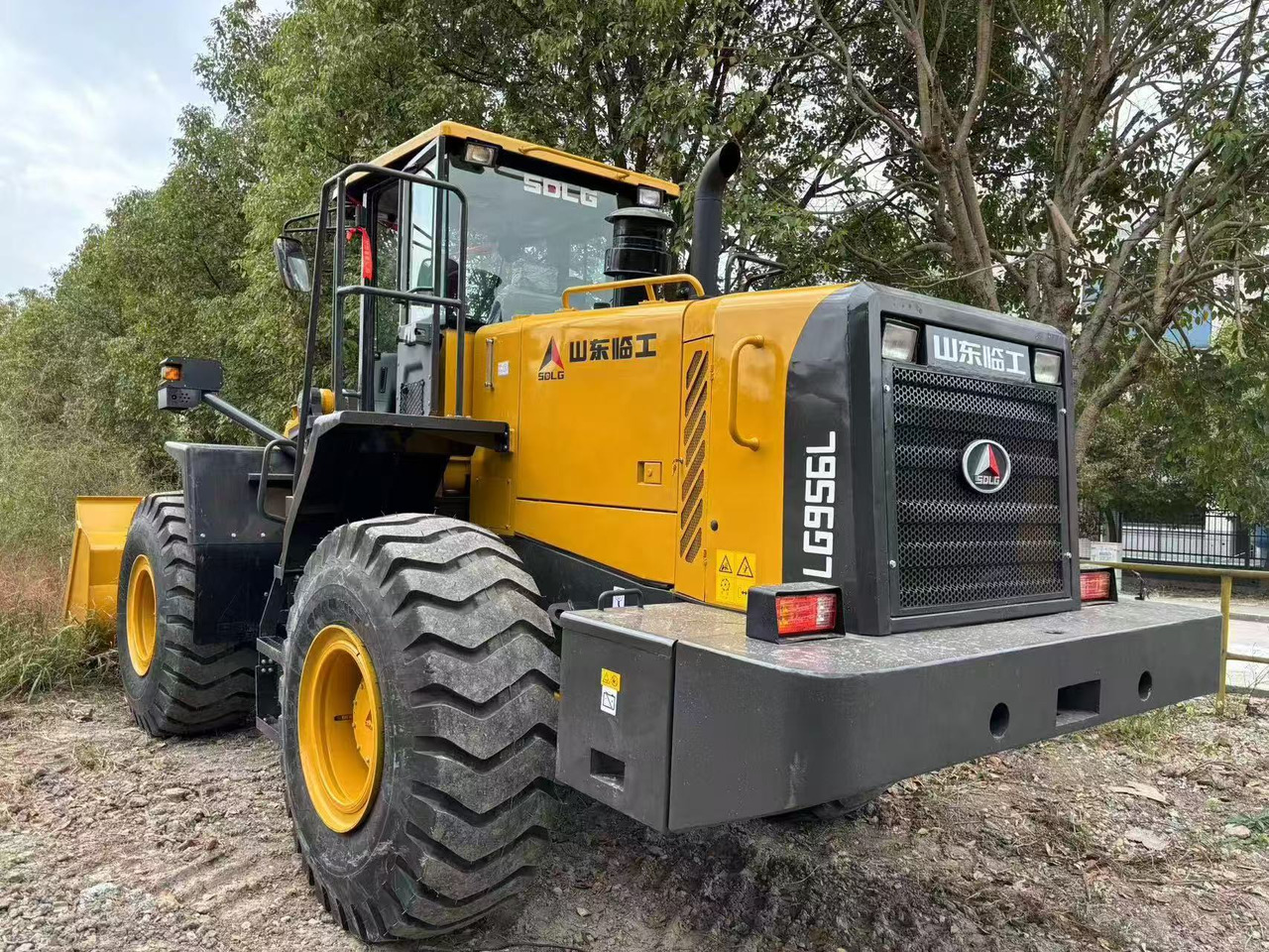 SDLG LG956L front loader 5 ton class china brand - Cargadora de ruedas: foto 4 SDLG LG956L front loader 5 ton class china brand - Cargadora de ruedas: foto 4