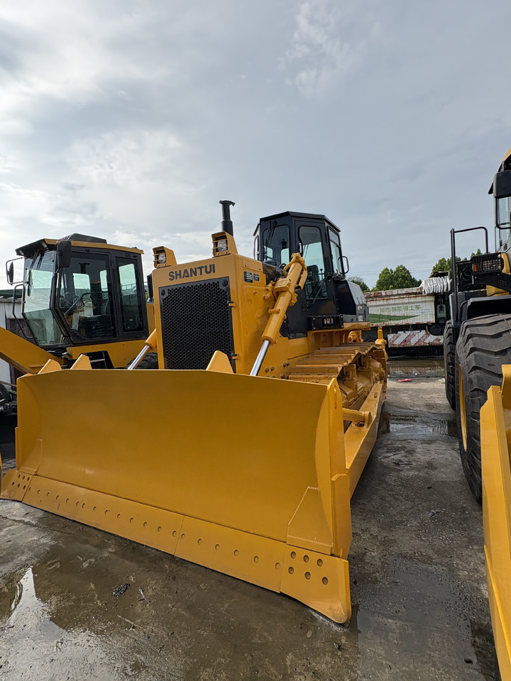 SHANTUI sd22 bulldozer 2024 new machine - Bulldozer: foto 1 SHANTUI sd22 bulldozer 2024 new machine - Bulldozer: foto 1