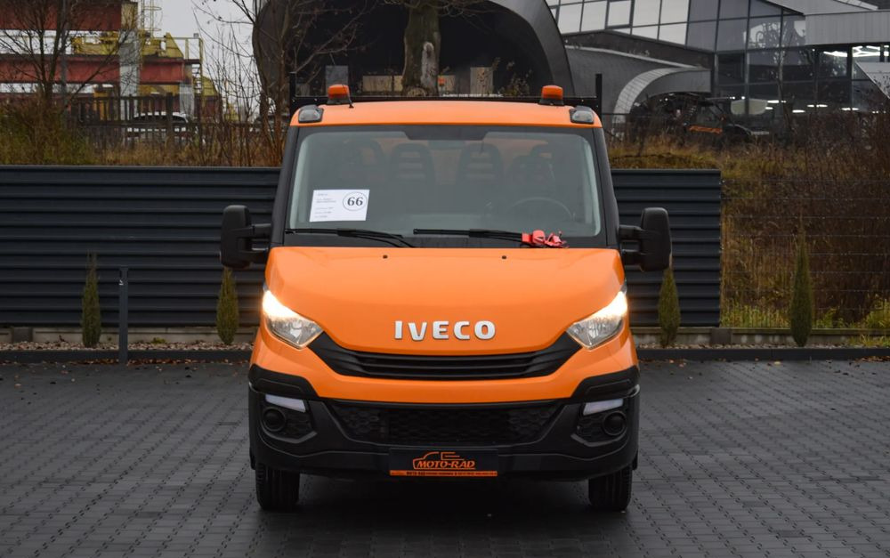 Iveco DAILY 35C16 / 2.3 - 160 KM / BRYGADÓWKA / 6 OSOBOWY / DOSTAWCZE / SKRZYNIA / KLIMA / NAWIGACJA / KAMERA COFANIA / TEMPOMAT / SERWISOWANY / SPROWADZONY - Furgoneta combi: foto 2 Iveco DAILY 35C16 / 2.3 - 160 KM / BRYGADÓWKA / 6 OSOBOWY / DOSTAWCZE / SKRZYNIA / KLIMA / NAWIGACJA / KAMERA COFANIA / TEMPOMAT / SERWISOWANY / SPROWADZONY - Furgoneta combi: foto 2