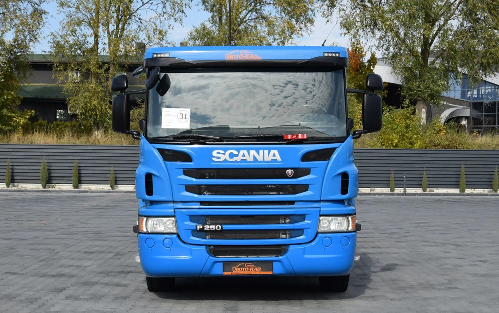 Scania P250 / EURO 6 / SKRZYNIA 7.8 M / WINDA DHOLLANDIA / PODUSZKI NA TYLNEJ OSI / RETARDER / KLIMA / TEMPOMAT / SERWISOWANY / SPROWADZONY - Camión caja abierta: foto 2 Scania P250 / EURO 6 / SKRZYNIA 7.8 M / WINDA DHOLLANDIA / PODUSZKI NA TYLNEJ OSI / RETARDER / KLIMA / TEMPOMAT / SERWISOWANY / SPROWADZONY - Camión caja abierta: foto 2