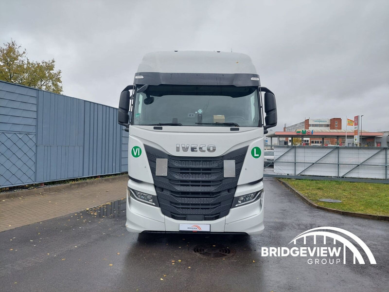 Iveco S-Way 460 - Cabeza tractora: foto 3 Iveco S-Way 460 - Cabeza tractora: foto 3