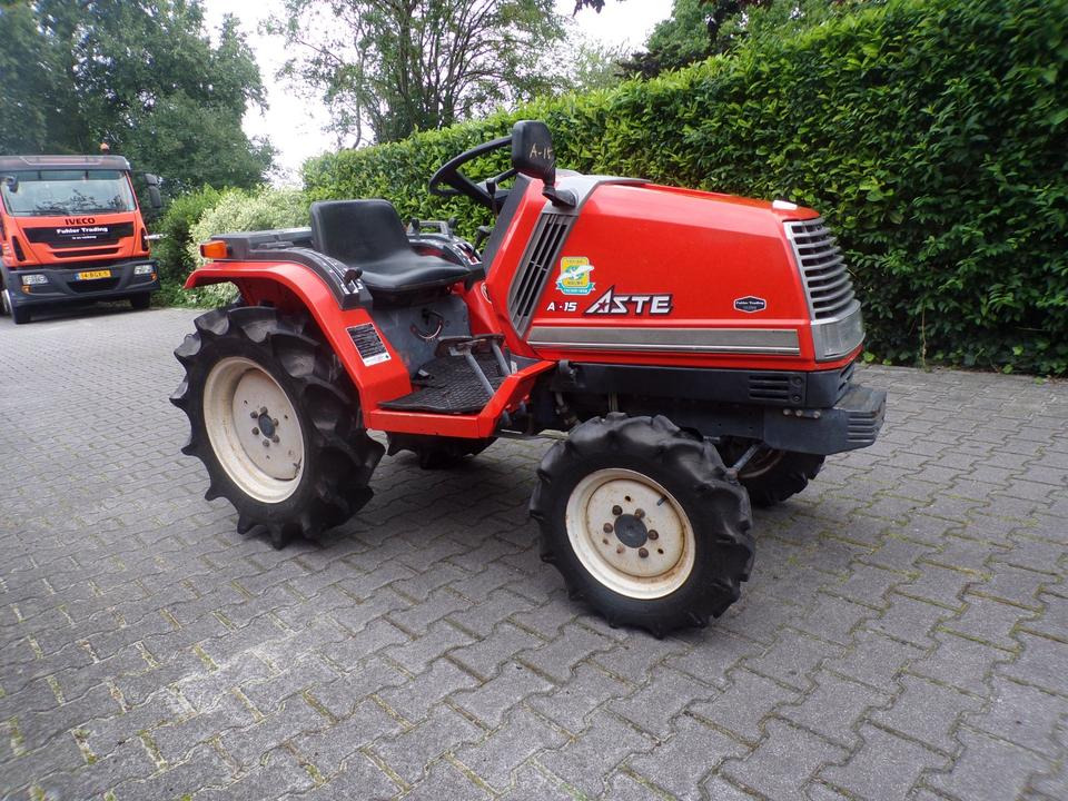 Kleintraktor Kubota A-15 - Mini tractor: foto 5 Kleintraktor Kubota A-15 - Mini tractor: foto 5