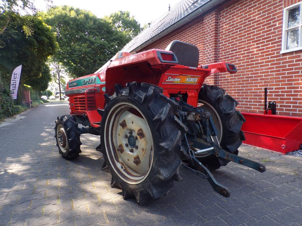 Kleintraktor Kubota L1-185 - Mini tractor: foto 3 Kleintraktor Kubota L1-185 - Mini tractor: foto 3