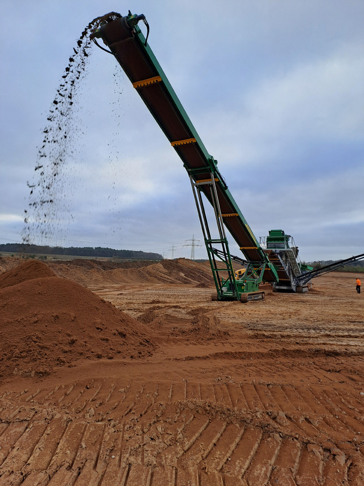 2025 McCloskey TS4080 - Banda transportadora: foto 3 2025 McCloskey TS4080 - Banda transportadora: foto 3