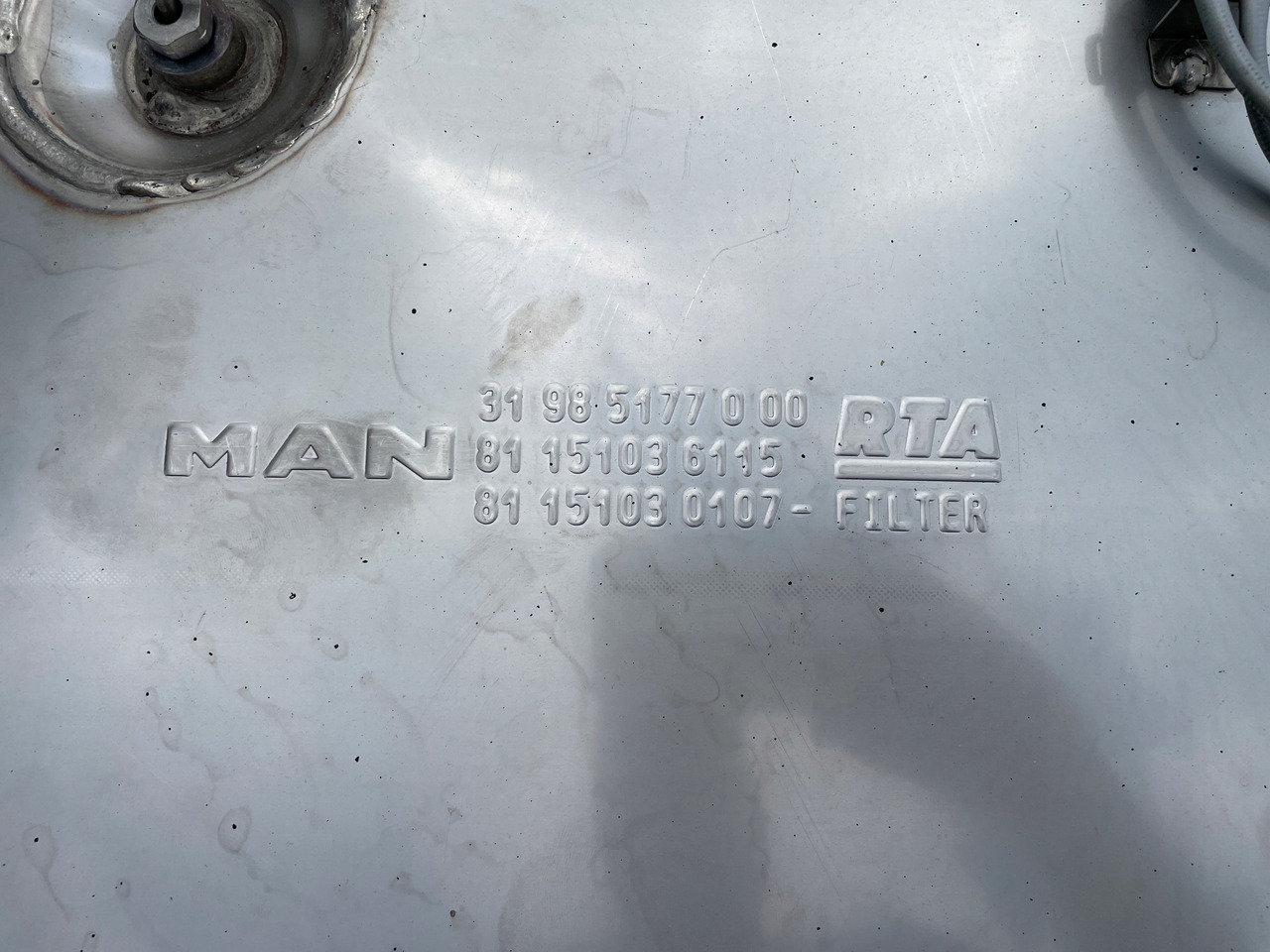 KATALIZATOR MAN TGX TGS EURO 6 DPF TŁUMIK WYDECH 81151036115 - Tubo de escape para Camión: foto 5 KATALIZATOR MAN TGX TGS EURO 6 DPF TŁUMIK WYDECH 81151036115 - Tubo de escape para Camión: foto 5