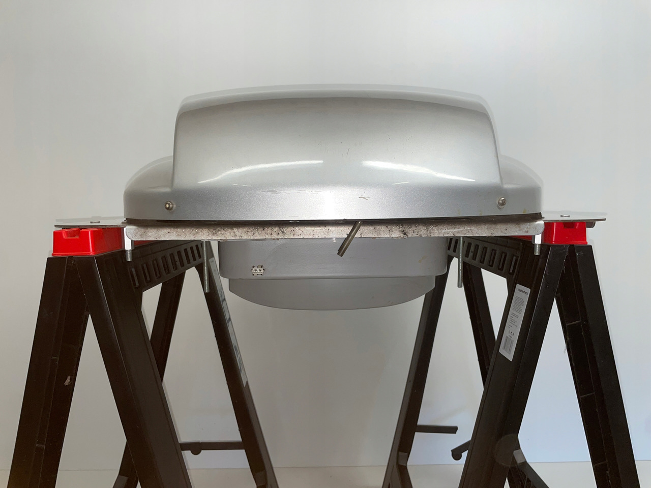 KLIMATYZACJA POSTOJOWA WAECO CA800 MAN SCANIA VOLVO DAF CA-0800-DC - Compresor de aire acondicionado para Camión: foto 2 KLIMATYZACJA POSTOJOWA WAECO CA800 MAN SCANIA VOLVO DAF CA-0800-DC - Compresor de aire acondicionado para Camión: foto 2