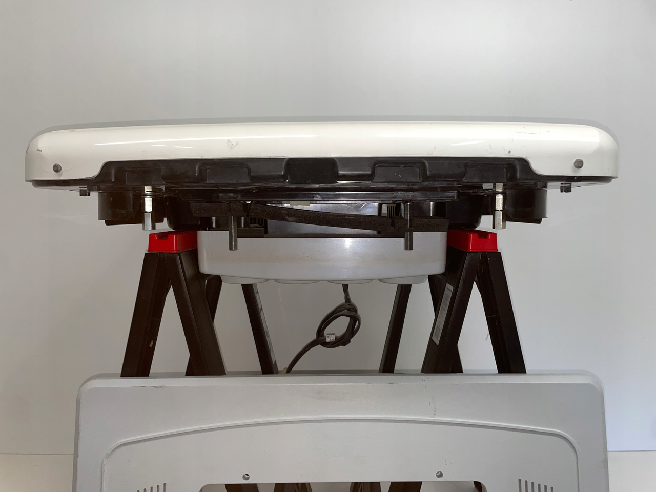 KLIMATYZACJA SLIMCOOL FACTORY PREP DAF MAN SCANIA - Compresor de aire acondicionado para Camión: foto 4 KLIMATYZACJA SLIMCOOL FACTORY PREP DAF MAN SCANIA - Compresor de aire acondicionado para Camión: foto 4