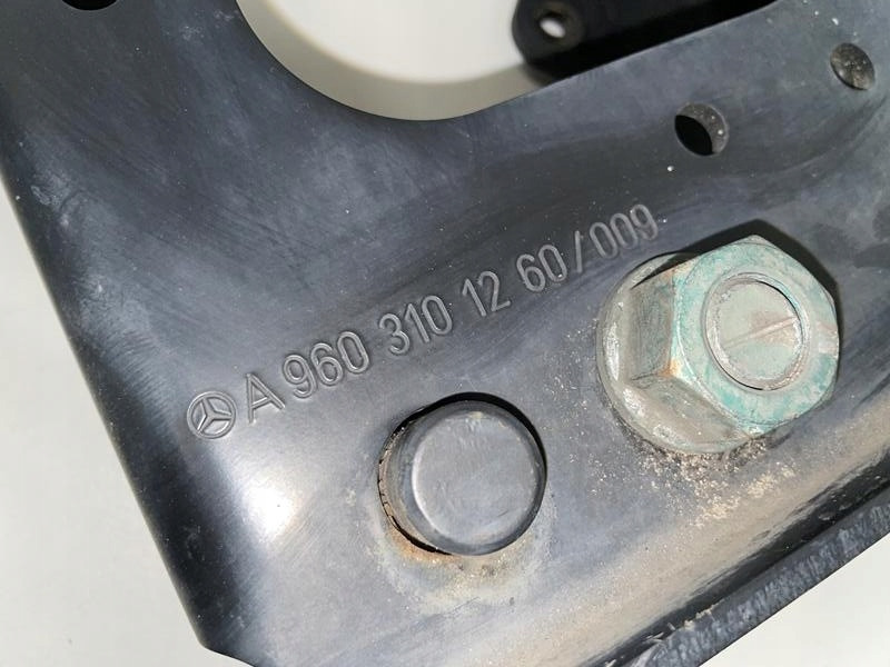 LEWE MOCOWANIE UCHWYT KABINY ACTROS A9603101260 - Suspensión de cabina para Camión: foto 2 LEWE MOCOWANIE UCHWYT KABINY ACTROS A9603101260 - Suspensión de cabina para Camión: foto 2