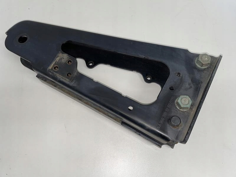 LEWE MOCOWANIE UCHWYT KABINY ACTROS A9603101260 - Suspensión de cabina para Camión: foto 1 LEWE MOCOWANIE UCHWYT KABINY ACTROS A9603101260 - Suspensión de cabina para Camión: foto 1