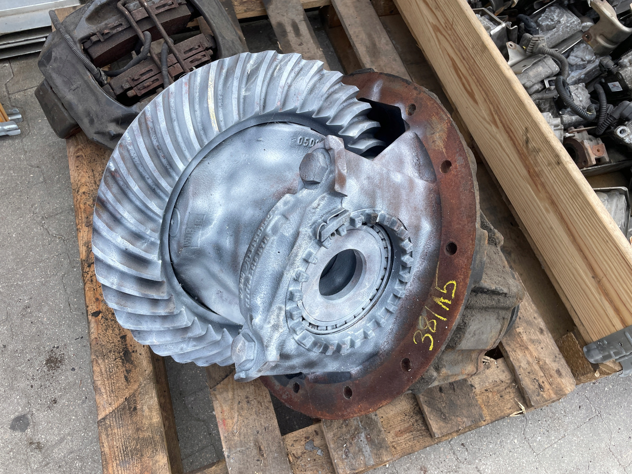 MAN TGX TGS TGA WKŁAD DYFERENCJAŁ MOSTU DYFER 38:15, 81350106301 - Eje posterior para Camión: foto 4 MAN TGX TGS TGA WKŁAD DYFERENCJAŁ MOSTU DYFER 38:15, 81350106301 - Eje posterior para Camión: foto 4