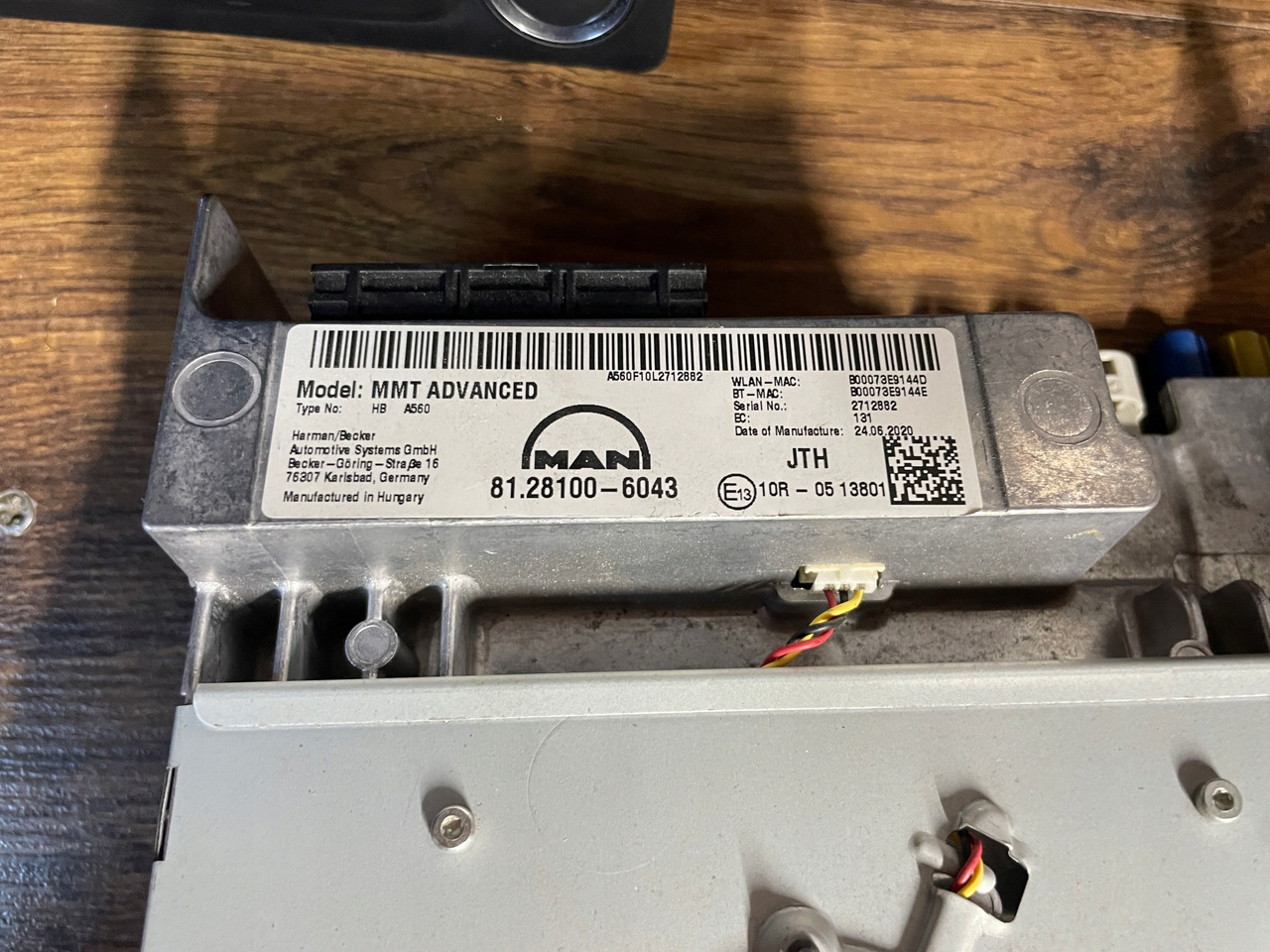 RADIO NAWIGACJA MAN TGS TGX EURO 6 81281006043 WYMIENIONY WYŚWIETLACZ - Sistema de navegación para Camión: foto 4 RADIO NAWIGACJA MAN TGS TGX EURO 6 81281006043 WYMIENIONY WYŚWIETLACZ - Sistema de navegación para Camión: foto 4