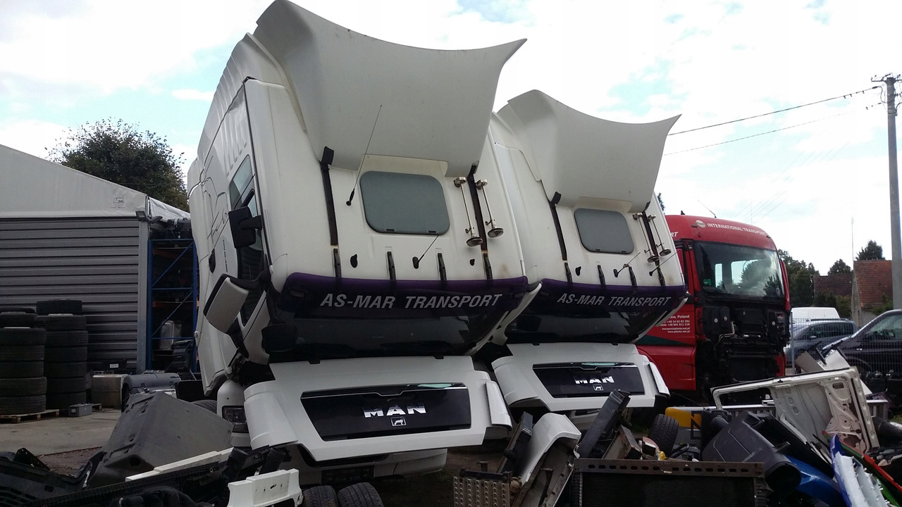 SPOILER SPOJLER OWIEWKA DACH DESKA MAN TGX XL - Aerodinámica/ Spoiler para Camión: foto 1 SPOILER SPOJLER OWIEWKA DACH DESKA MAN TGX XL - Aerodinámica/ Spoiler para Camión: foto 1