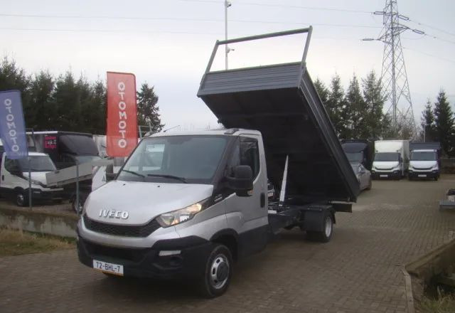 Iveco DAILY 50 C 17 3-STRONNA WYWROTKA 4.80M 3.5T - Furgoneta basculante: foto 3 Iveco DAILY 50 C 17 3-STRONNA WYWROTKA 4.80M 3.5T - Furgoneta basculante: foto 3