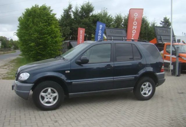 Mercedes-Benz ML 270 2.7CDI CIĘŻARYY 2-OSOBY 3.365KG-NA HAKU - Furgoneta pequeña: foto 2 Mercedes-Benz ML 270 2.7CDI CIĘŻARYY 2-OSOBY 3.365KG-NA HAKU - Furgoneta pequeña: foto 2