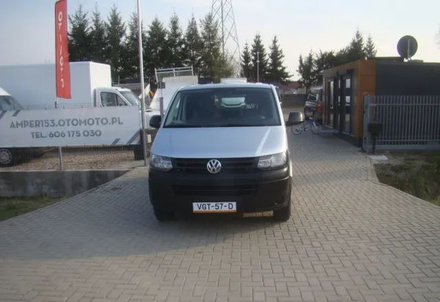 Volkswagen TRANSPORTER T 5 2.0TDI 100%PRZEBIEG - Furgón: foto 3 Volkswagen TRANSPORTER T 5 2.0TDI 100%PRZEBIEG - Furgón: foto 3