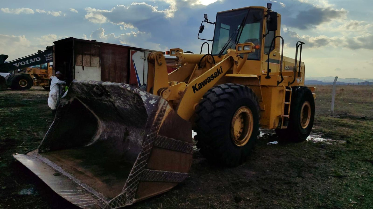 KAWASAKI 80ZV - Cargadora de ruedas: foto 5 KAWASAKI 80ZV - Cargadora de ruedas: foto 5