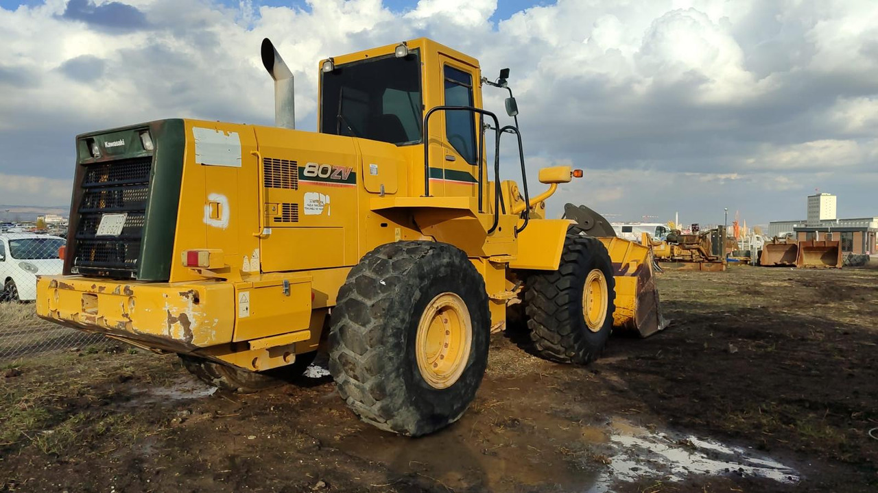 KAWASAKI 80ZV - Cargadora de ruedas: foto 1 KAWASAKI 80ZV - Cargadora de ruedas: foto 1