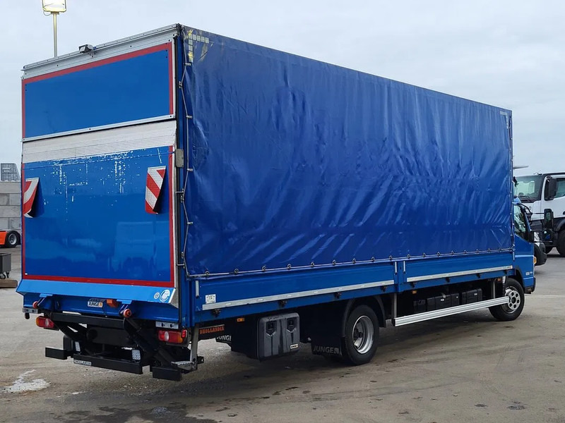 Mitsubishi Fuso Canter 7C18 - Camión lona: foto 5 Mitsubishi Fuso Canter 7C18 - Camión lona: foto 5