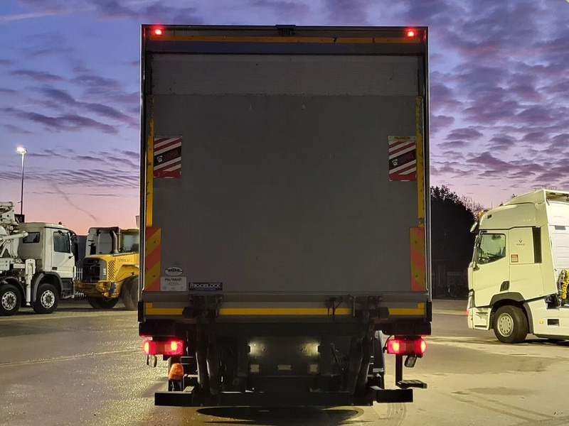 Volvo FM 330 Automatic Taillift Clima Cruise PTO LED Refrigerated Truck Euro6 2015 - Camión frigorífico: foto 4 Volvo FM 330 Automatic Taillift Clima Cruise PTO LED Refrigerated Truck Euro6 2015 - Camión frigorífico: foto 4