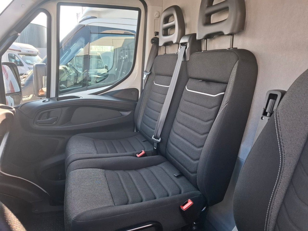 Furgón Iveco 35-160V/P, Luftfed., KLima, HiMatic, DAB,.: foto 15