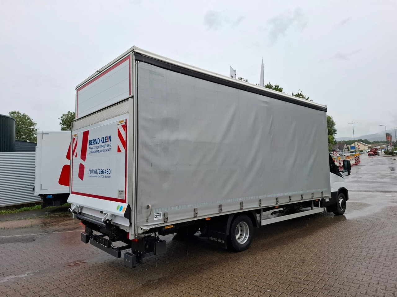 Iveco 72-210A8/P, Klima, Luft, HiMatic, LBW, RFK, - Furgoneta con lona: foto 2 Iveco 72-210A8/P, Klima, Luft, HiMatic, LBW, RFK, - Furgoneta con lona: foto 2