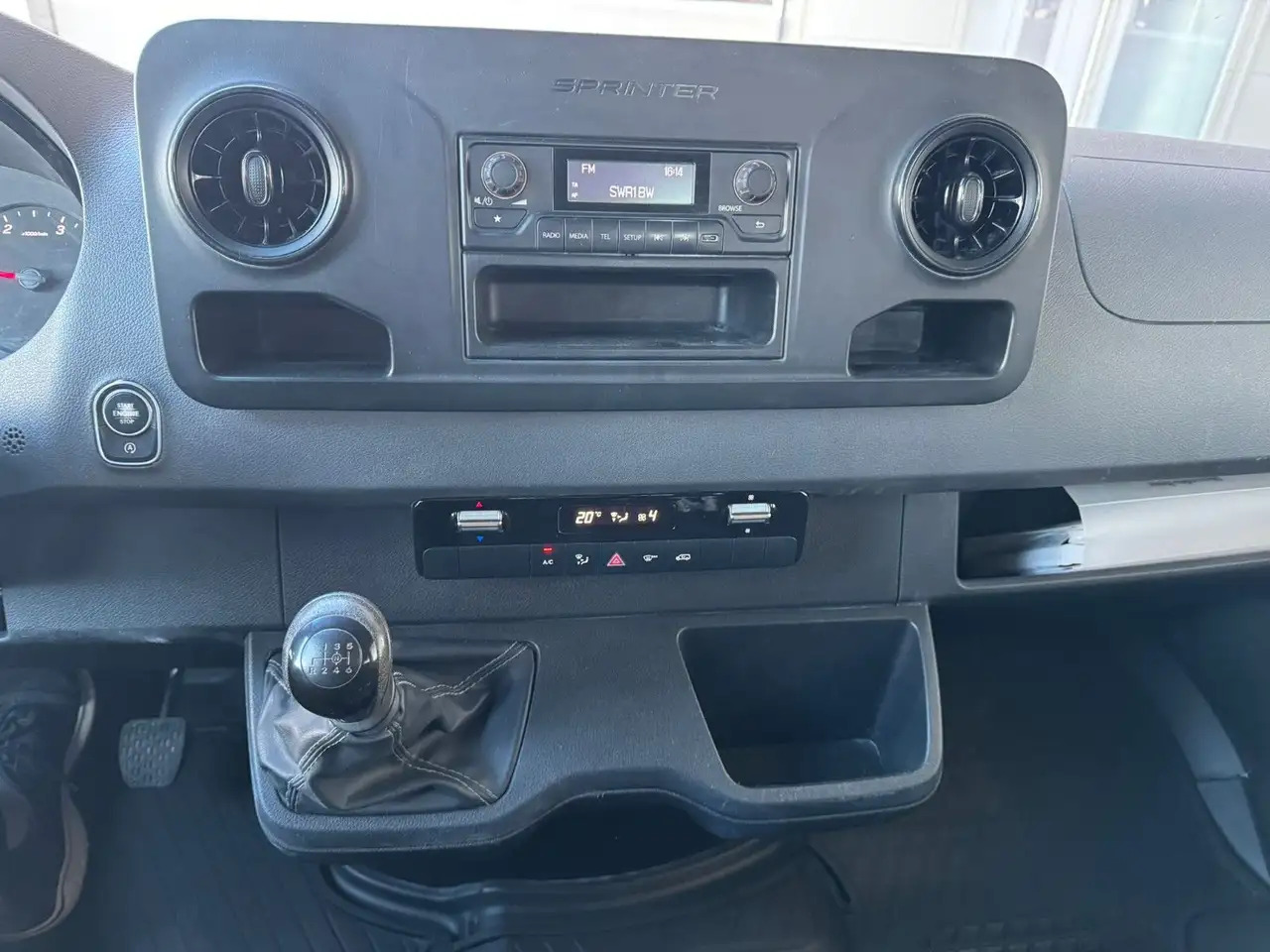 Mercedes-Benz Sprinter 317 CDI Lang DoKa Pritsche AHK 3,5t - Furgoneta caja abierta, Furgoneta combi: foto 5 Mercedes-Benz Sprinter 317 CDI Lang DoKa Pritsche AHK 3,5t - Furgoneta caja abierta, Furgoneta combi: foto 5