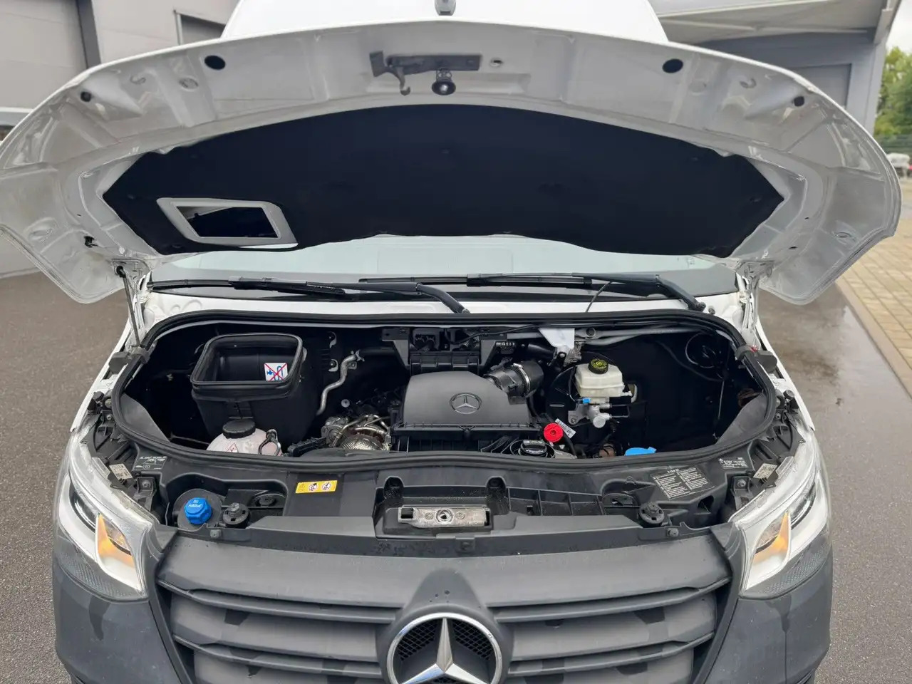 Mercedes-Benz Sprinter 317 CDI Lang Hoch Klima MBUX AHK 2,8t - Furgón: foto 4 Mercedes-Benz Sprinter 317 CDI Lang Hoch Klima MBUX AHK 2,8t - Furgón: foto 4